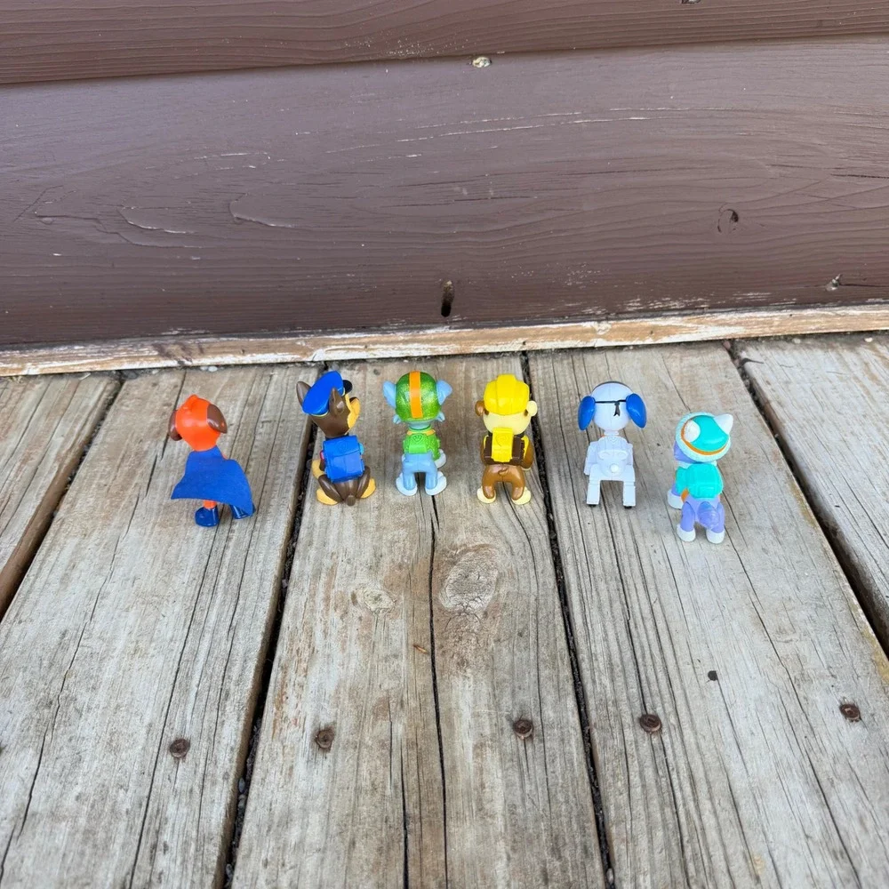 Paw Patrol Toy Figures Kids Multicolor Lot of 6 Zuma Chase Rocky Rubble Everest